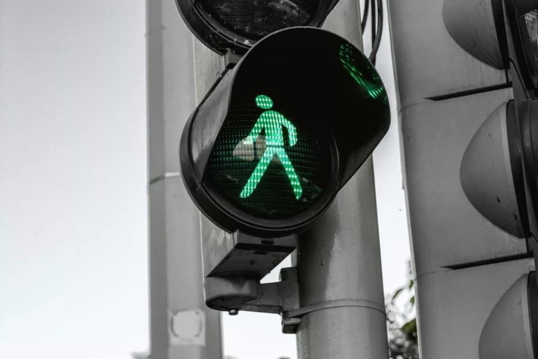 Potrącenie pieszego na pasach - co grozi kierowcy?