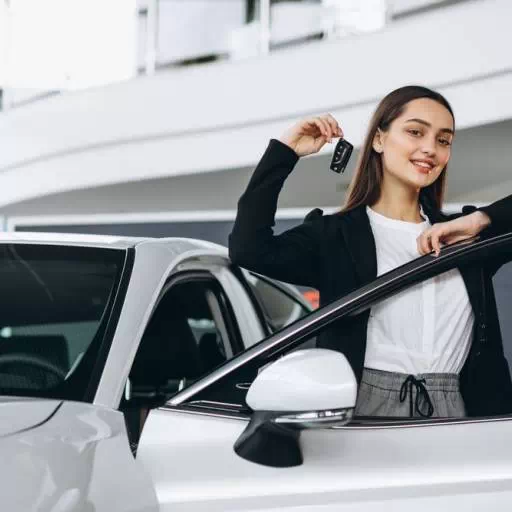 Auto na minuty - jak to działa, ile kosztuje i czy się opłaca?
