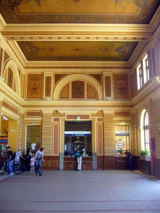 Hol Dworca Głównego w Bielsku-Białej