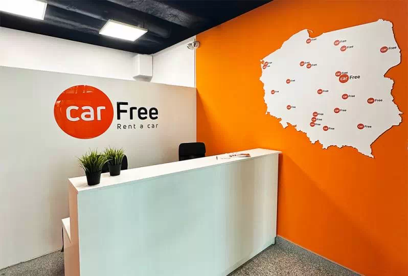 Rent a car at Bydgoszcz airport / fot. CarFree