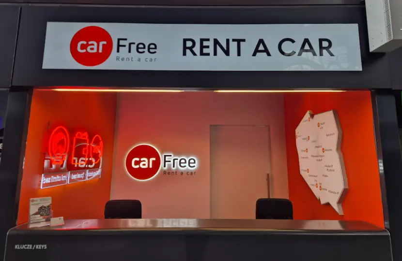 Wynajem samochodów na lotnisku w Gdańsku / fot. CarFree