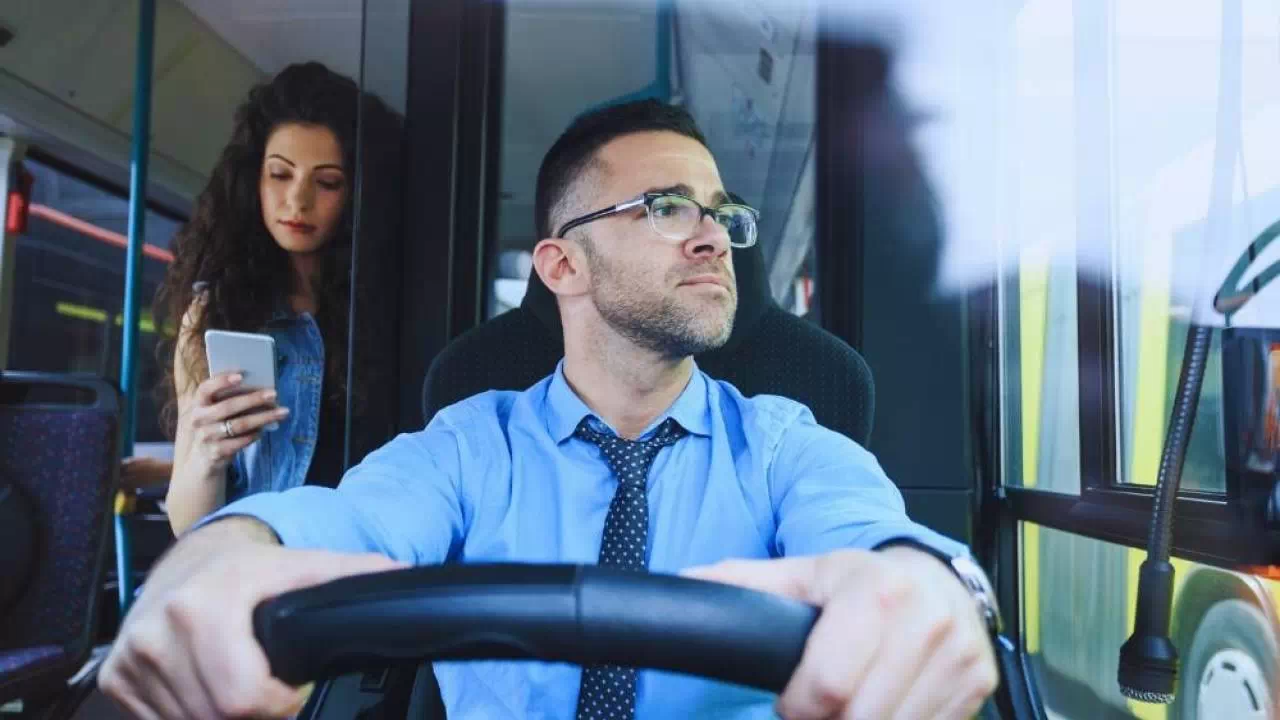 Jakie prawo jazdy na autobus? / fot. Canva.com