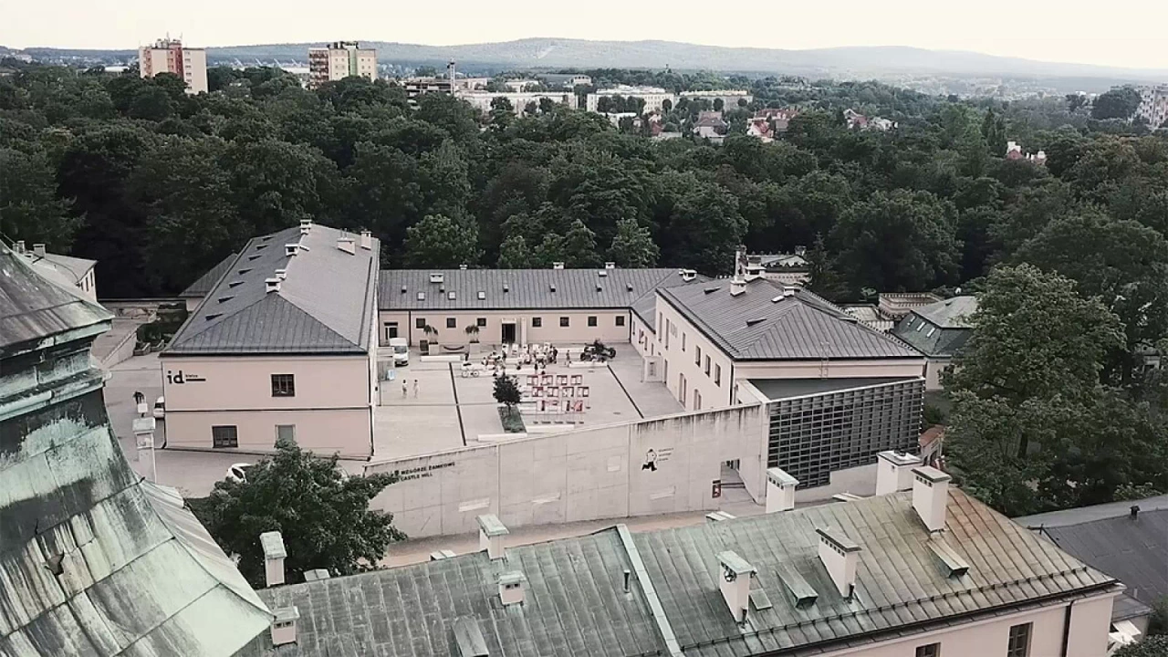 Wzgórze Zamkowe i Insytut Dizajnu w Kielcach