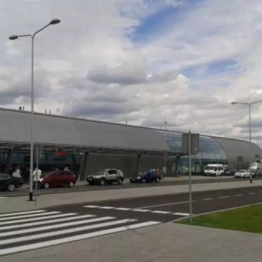 Lotnisko Modlin – wszystko, co warto o nim wiedzieć