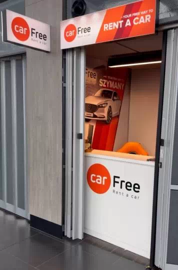 Wynajem aut na lotnisku w Olsztynie / fot. CarFree