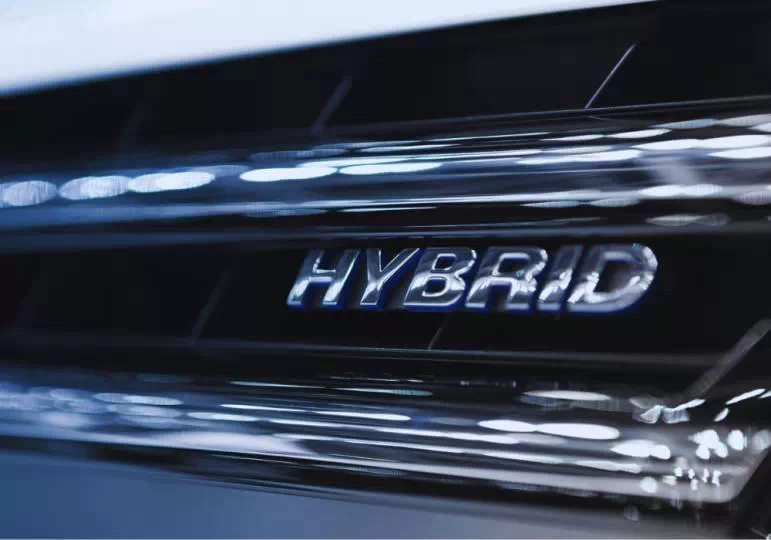 Auto hybrydowe dla rodzin / fot. Canva.com
