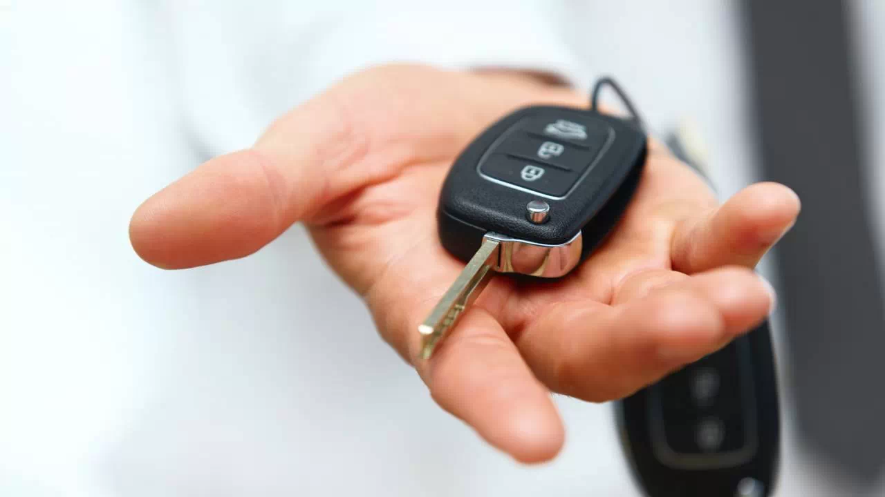 Podróż służbowa/delegacja? Wynajmij auto!