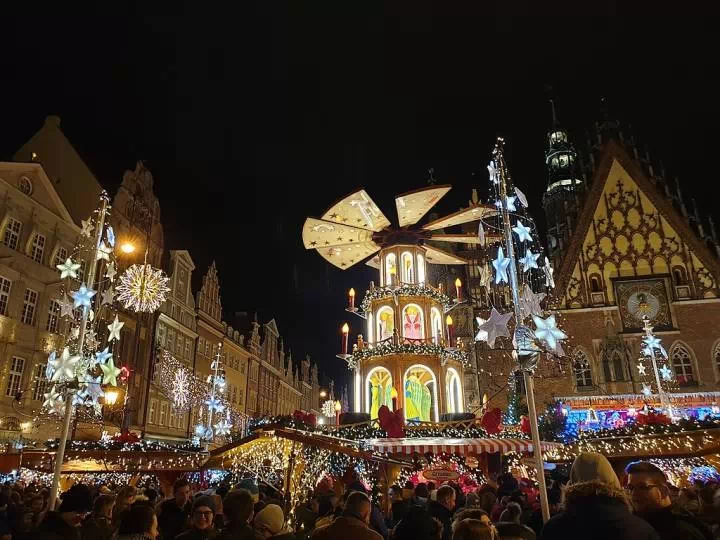 Boże Narodzenie we Wrocławiu - klimat świąt na jarmarku / fot. Wikimedia